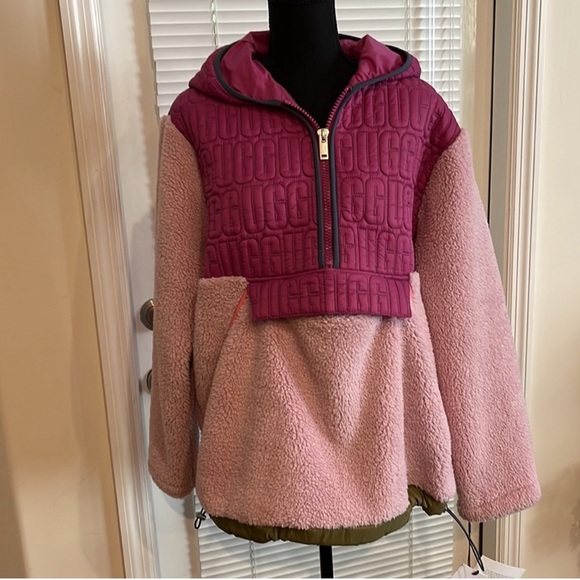 UGG IGGY Sherpa Half Zip Hooded Sherpa and Quilted Nylon Pullover - 2 Colors - Picture 2 of 14